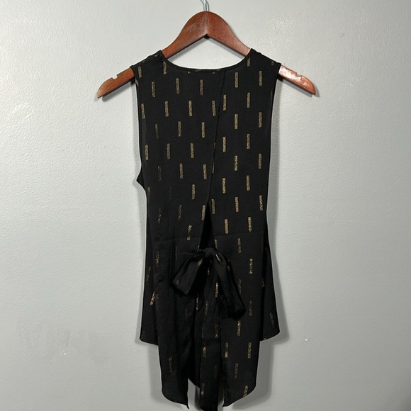 Express Black Satin Gold Shimmer Print Sleeveless Back Tie Top Blouse size XS - Picture 8 of 16
